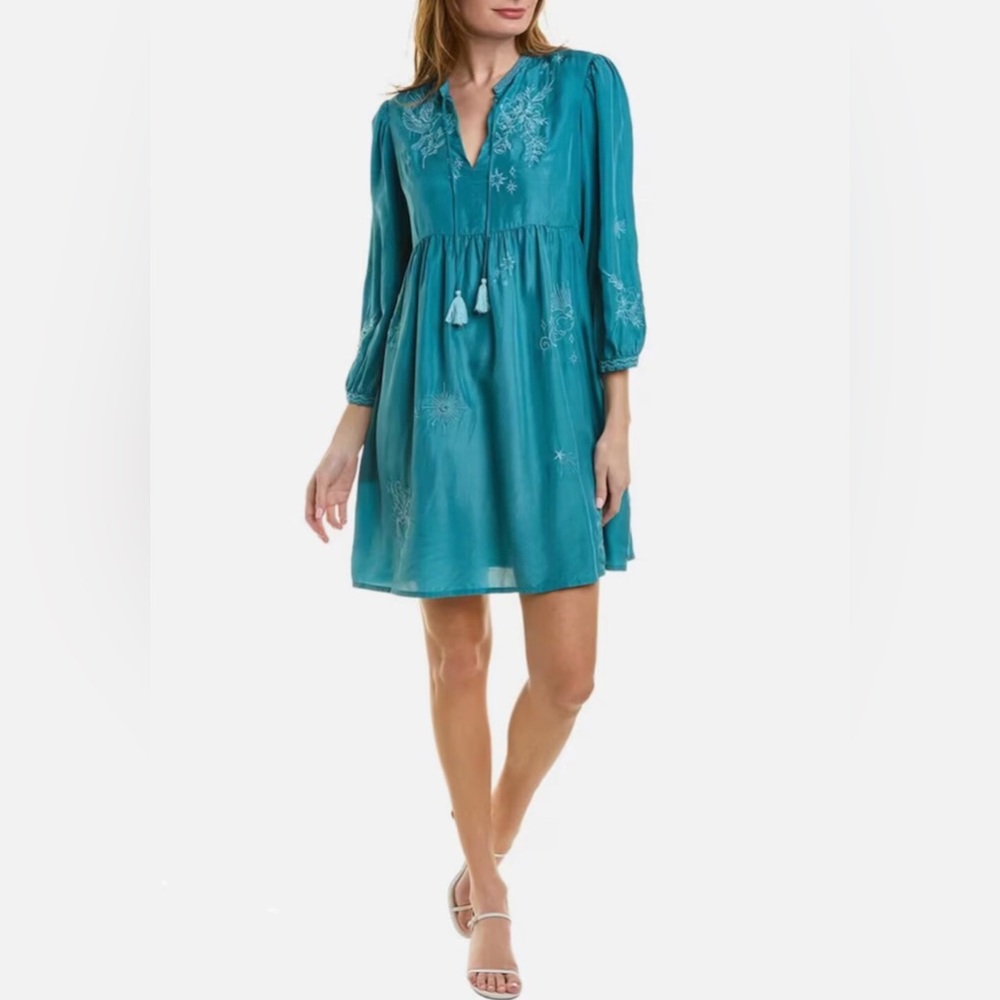 Johnny Was embroidered bluey-green dress 100% silk new without tag and label